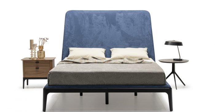 Кровать Play с высокой спинкой