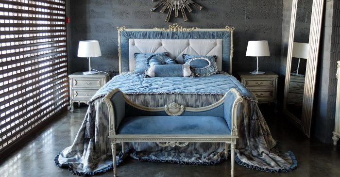 Кровать Notte с высоким изголовьем