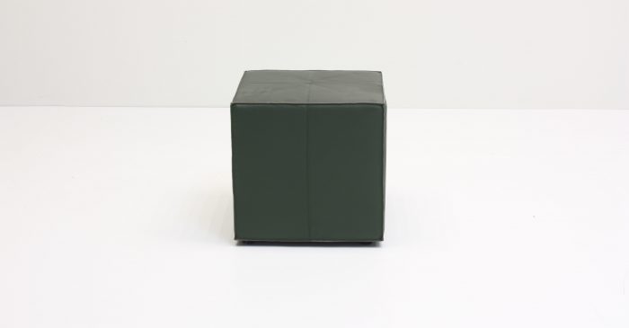 Пуф Sono из кожи