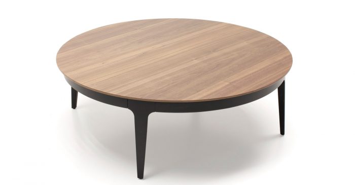 Столик журнальный Play американский орех