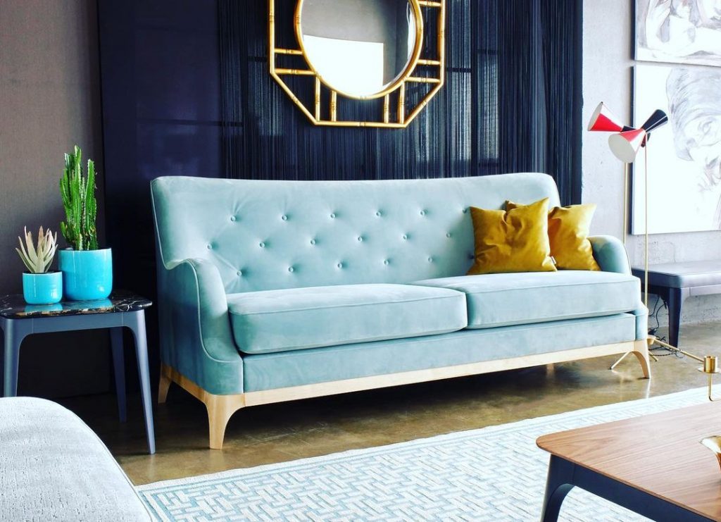 Голубой диван Nest