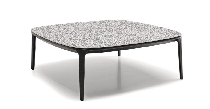 Стол журнальный Playground в стиле модерн